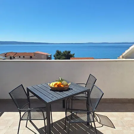 Apartments Dalmacija Podstrana Exterior photo
