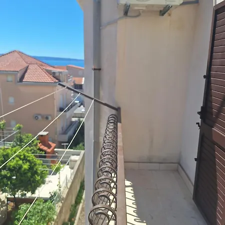 Apartments Dalmacija Podstrana Exterior photo